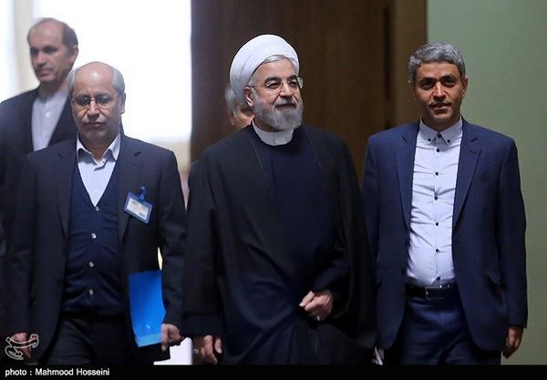 تصاویر :  نخستین همایش اقتصاد ایران با حضور رئیس جمهور