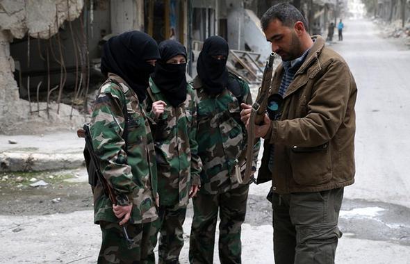 تصاویر : زنان جنگجوی «حلب»