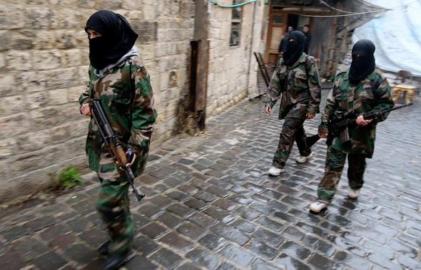تصاویر : زنان جنگجوی «حلب»