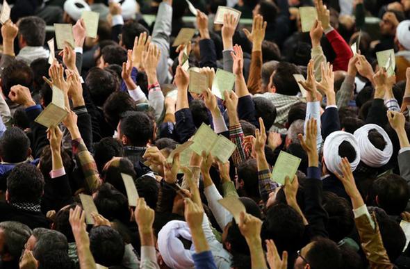تصاویر : دیدار مردم آذربایجان با رهبرانقلاب