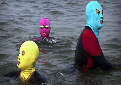 لباس شنای عجیب زنان چینی