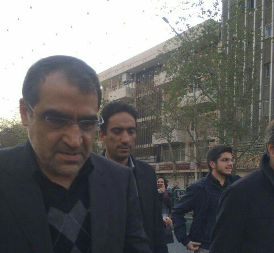 عکس/وزیر بهداشت در مراسم تشییع آیت الله هاشمی رفسنجانی