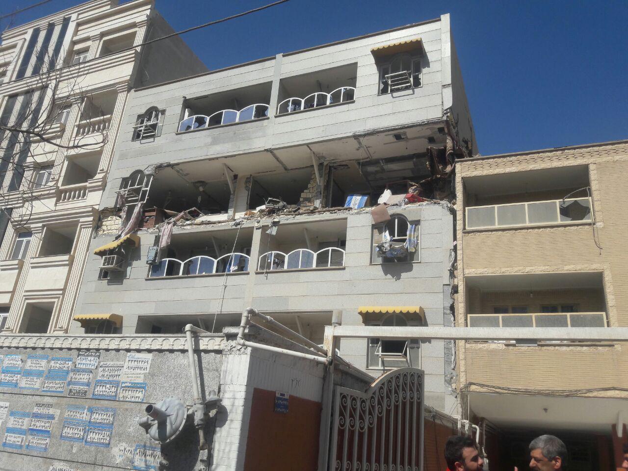 خانه مسکونی در اهواز منفجر شد +عکس