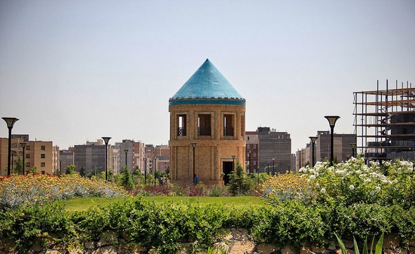 تصاویر : بزرگترین بوستان مینیاتوری در مشهد