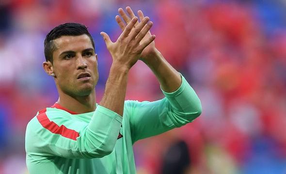 تصاویر : پیروزی 2 بر صفر پرتقال برابر ولز