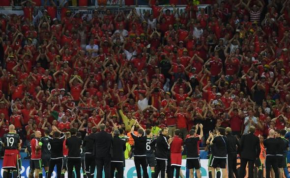 تصاویر : پیروزی 2 بر صفر پرتقال برابر ولز