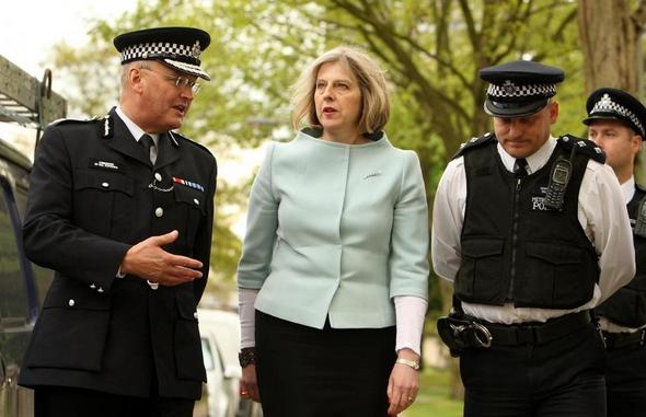 تصاویر : «ترزا می» نخست وزیر جدید بریتانیا