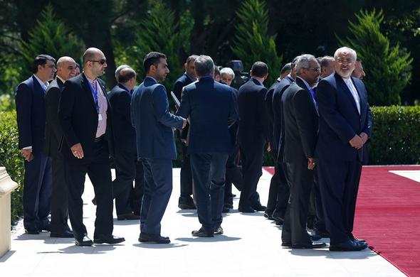 تصاویر : استقبال رسمی رئیس‌‌جمهور آذربایجان از روحانی