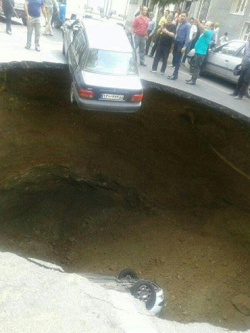 اولین تصاویر از حادثه ریزش تونل در تهران