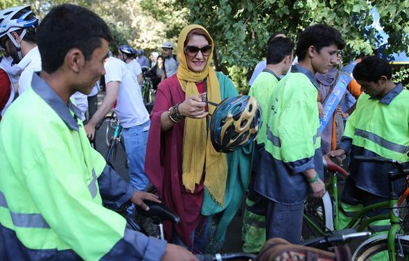 تصاویر : لغو دوچرخه سواری خانوادگی