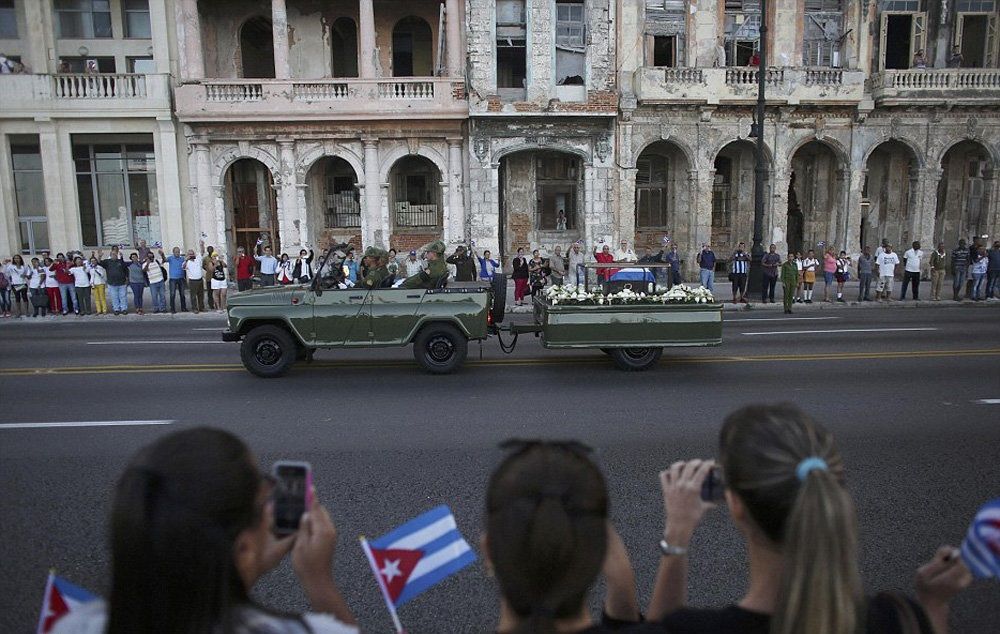 تصاویر : مراسم تشییع فیدل کاسترو