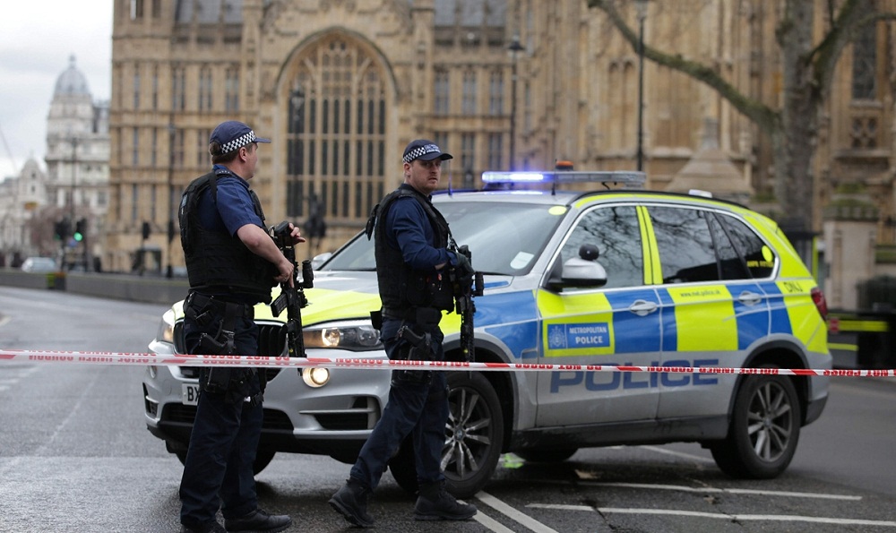 تصاویر :  تیراندازی بیرون ساختمان پارلمان انگلیس