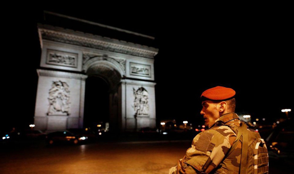 تصاویر : تشدید تدابیر امنیتی در فرانسه در آستانه انتخابات‎