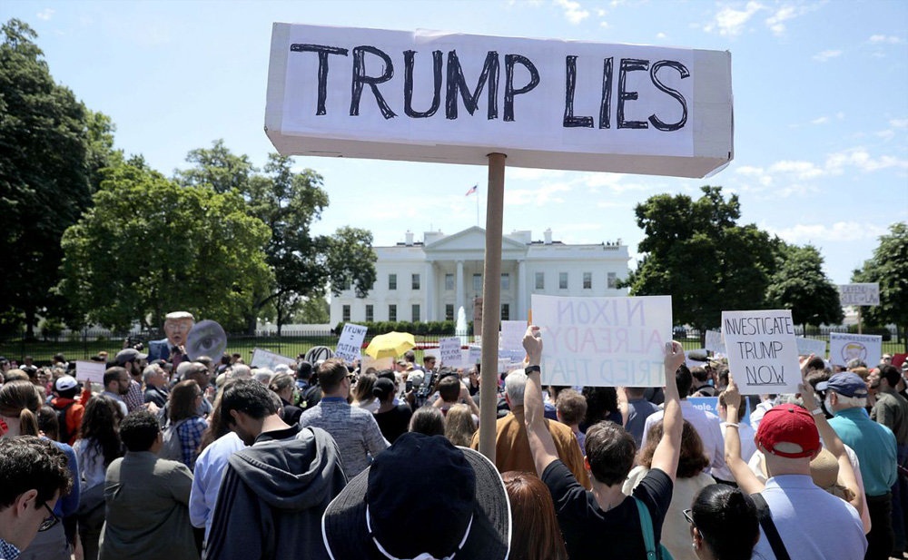 تصاویر : تظاهرت علیه ترامپ مقابل کاخ سفید‎