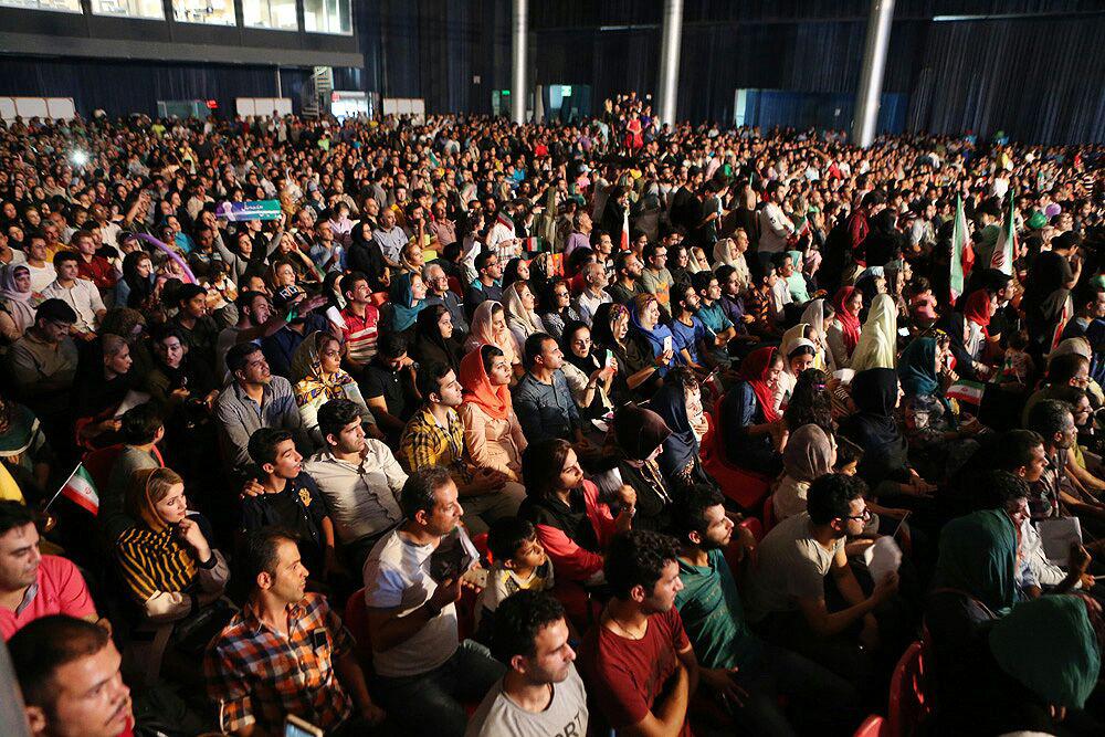 تصاویر : جشن ستاد مردمي حاميان دكتر روحاني در كيش