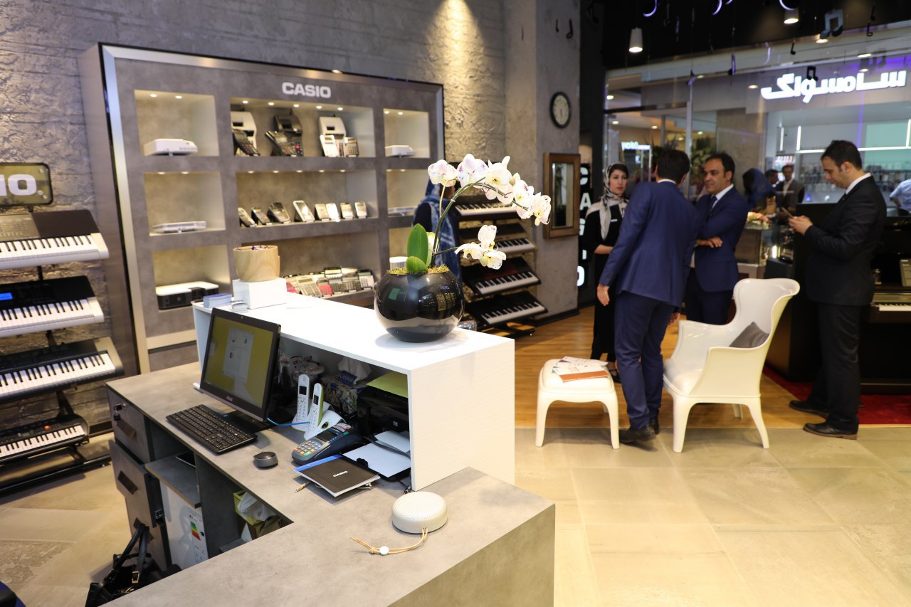 بازگشایی اولین فروشگاه محصولات کاسیو در پالادیوم