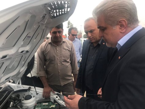 بازدید مدیرعامل سایپا از پایگاه های ثابت و سیار امدادی مسیر تهران -قم بازدید مدیرعامل سایپا از پایگاه های ثابت و سیار امدادی مسیر تهران -قم