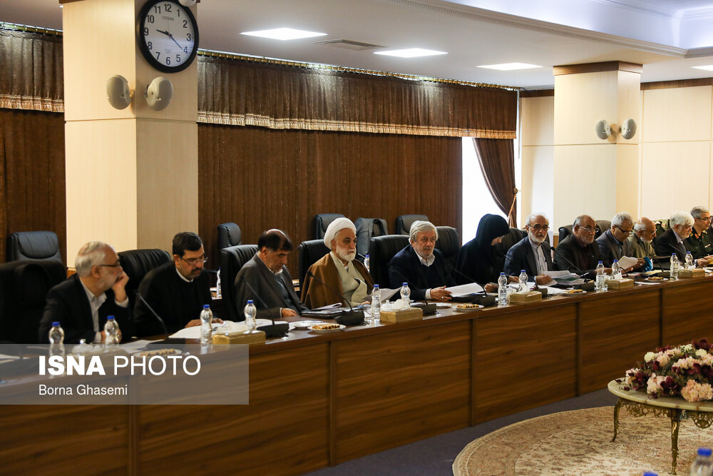 غیبت احمدی نژاد در اولین جلسه مجمع مصلحت نظام به ریاست آیت الله آملی لاریجانی / تصاویر