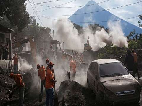 تلفات فوران آتشفشان در گواتمالا به ۹۹ نفر رسید