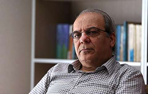 عباس عبدی: تا وقتی نظام انتخاباتی ما این گونه است، مجلس با طومار تصمیم می گیرد نه با عقل