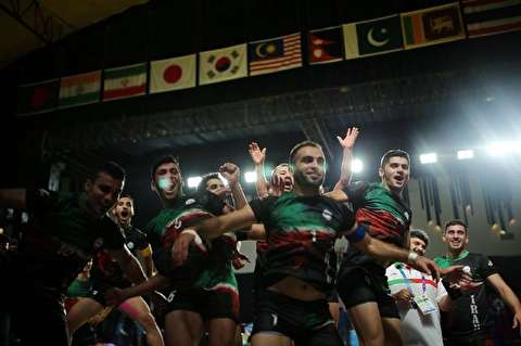 روز به یاد ماندنی کبدی ایران در جاکارتا / تیم مردان ایران هم برای اولین بار طلا گرفت