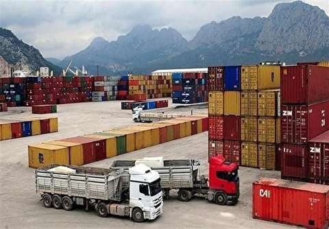 رشد ۱۳ درصدی صادرات غیرنفتی در ۷ماهه نخست سال / عراق در صدر کشور‌های واردکننده از ایران قرار گرفت