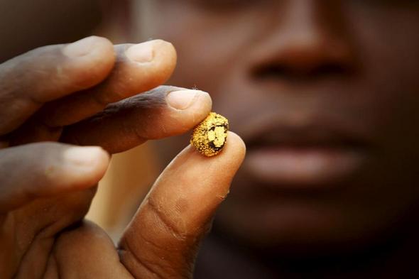تصاویر : استخراج طلا در ساحل عاج