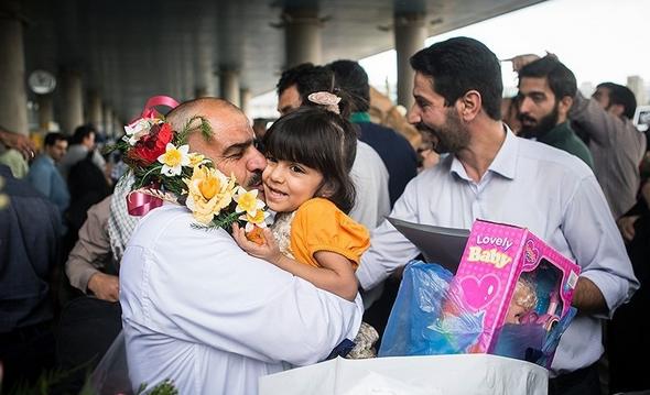 تصاویر : بازگشت اولین کاروان حجاج ایرانی به کشور