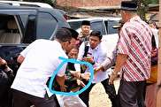 ویدیو / حمله با چاقو به وزیر امنیت اندونزی