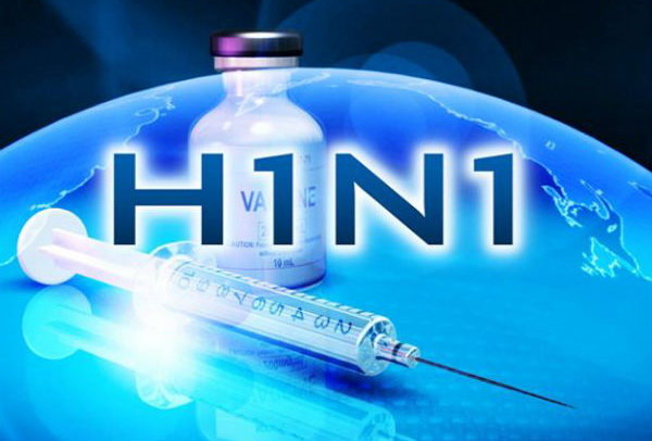 وزارت بهداشت: آنفلوآنزا به شدت مسری است / پرخطرها واکسن بزنند / هیچ متخصصی هم نمی‌تواند بین یک سرماخوردگی و آنفلوآنزای خفیف تفاوت قائل شود / آنتی‌بیوتیک تاثیری بر آنفلوآنزا ندارد