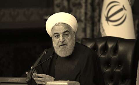 روحانی:شرایط بازگشایی اصناف و مراکز پرتجمع آماده شود
