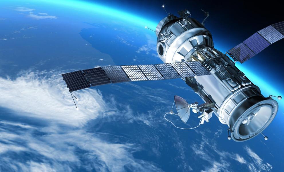 عمان اولین ماهواره خود را در سال ۲۰۲۵ به فضا پرتاب می‌کند