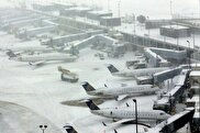 ویدیو / زمین‌گیر شدن هواپیماهای فرودگاه مشهد در برف و یخبندان