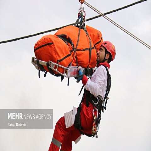 تصاویر: مانور امداد و نجات در پنجمین سالگرد زلزله سرپل ذهاب