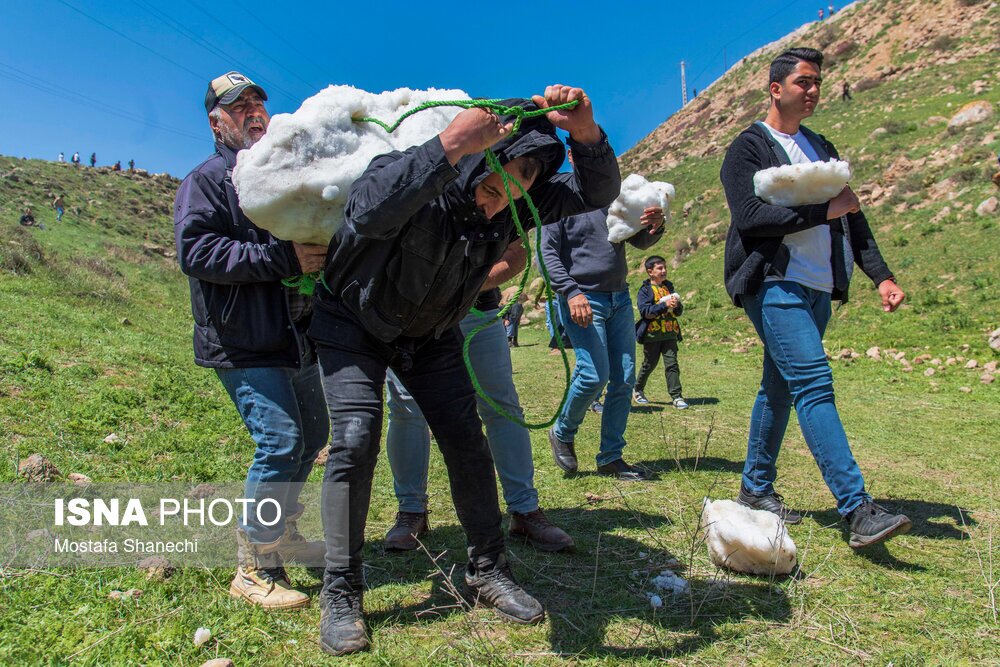 تصاویر: آیین «ورف چال» در روستای «آب اسک» آمل